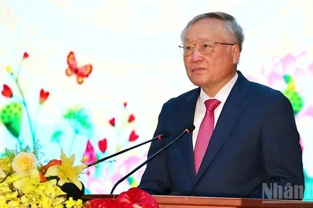 Phó Thủ tướng Thường trực Nguyễn Hòa Bình tại Đại hội điểm.