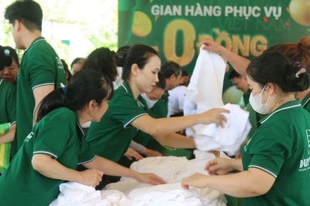 Nhiều chương trình hỗ trợ được đưa ra để giúp người lao động được đón xuân an lành. (Ảnh Phương Linh)