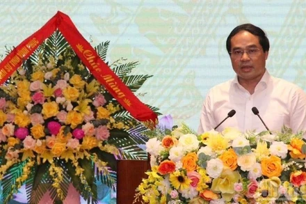 Bí thư Tỉnh ủy Lào Cai Trịnh Xuân Trường phát biểu tại hội nghị. (Ảnh: THANH SƠN)