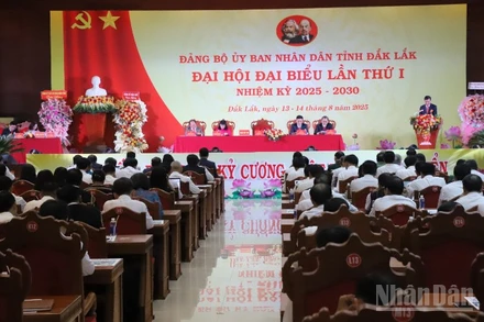 Quang cảnh đại hội.