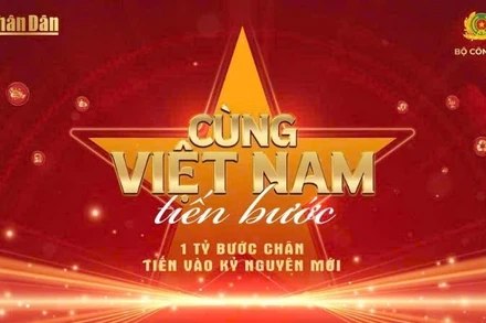 Một tỷ bước chân tiến vào kỷ nguyên mới "Cúng Việt Nam tiến bước".