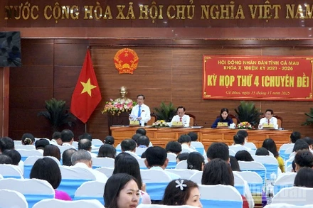 Kỳ họp thứ 4 (chuyên đề) của Hội đồng nhân dân tỉnh Cà Mau khóa X, nhiệm kỳ 2021-2026, vào sáng 13/11.
