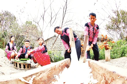 Hàng A Của đã hình thành mạng lưới du lịch cộng đồng mang đậm bản sắc H’Mông.