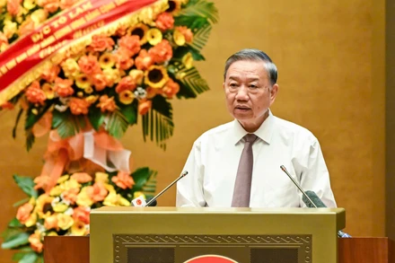 Tổng Bí thư Tô Lâm phát biểu chỉ đạo tại Hội nghị chuyên đề “Bình dân học vụ số – Quốc hội số”. (Ảnh: DUY LINH)