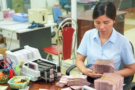 Các ngân hàng bảo đảm không để ảnh hưởng đến giao dịch thanh toán rút tiền của người dân trong dịp cuối năm và Tết Nguyên đán năm 2026.