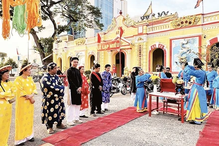 Độc đáo nghi thức cúng tế trong Lễ Lạp Miếu tại Đình An Hội.