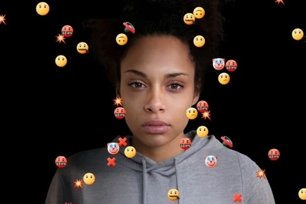 Bạo lực trên không gian mạng - hiểm họa rình rập phụ nữ và trẻ em gái toàn cầu.