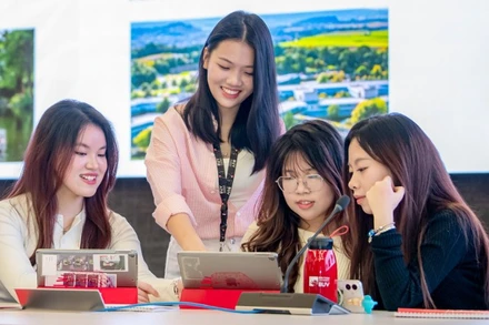 Các cơ sở giáo dục đại học ngày càng quan tâm, chú ý hơn đến công tác bảo đảm chất lượng, coi đây là nền tảng để duy trì lợi thế cạnh tranh bền vững (Trong ảnh: Sinh viên Trường Đại học Anh Quốc Việt Nam- British University Vietnam trong giờ học). Ảnh: THẾ ĐẠI 