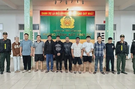 Các đối tượng bị bắt giữ.