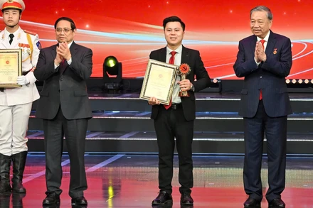 Giải Búa liềm vàng: Lan tỏa thông điệp của Tổng Bí thư về chống lãng phí