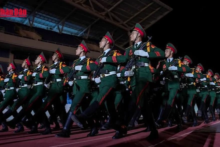 [Video] "Tổ quốc trong tim" sẵn sàng rực cháy