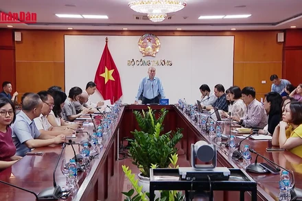 [Video] Phát triển thị trường cho sản phẩm khoa học công nghệ