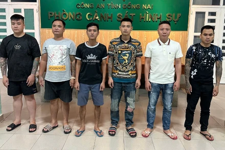 Các đối tượng trong nhóm cho vay nặng lãi bị bắt giữ.