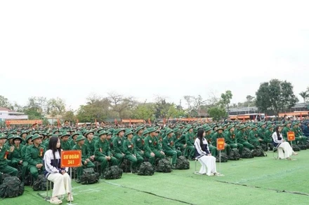 Thanh niên Nghệ An sẵn sàng lên đường nhập ngũ.