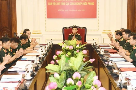 Quang cảnh buổi làm việc.