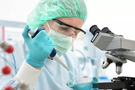 Đại học Y khoa Quốc gia Moskva mang tên Sechenov đã phát triển một loại thuốc điều trị viêm gan B dựa trên công nghệ chỉnh sửa gen. (Ảnh: RIA Novosti)