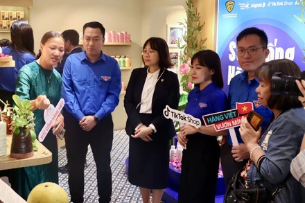 Khai mạc Không gian trưng bày, livestream “Sức sống hàng Việt” lần thứ 3.