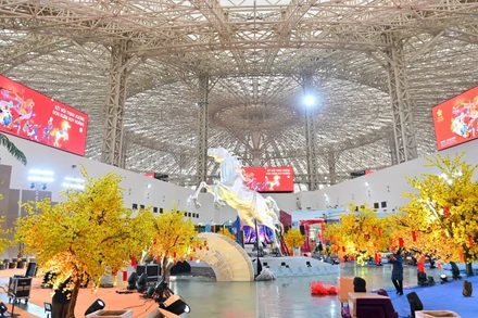 Công tác chuẩn bị đã gần hoàn thiện, sẵn sàng cho ngày khai mạc Hội chợ Mùa Xuân lần thứ nhất năm 2026.