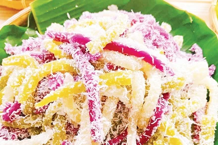 Bánh tằm khoai mì.