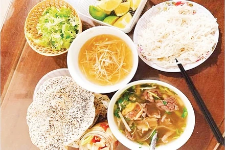 Bún bò Đò Trai - món ăn đậm hương vị quê nhà.