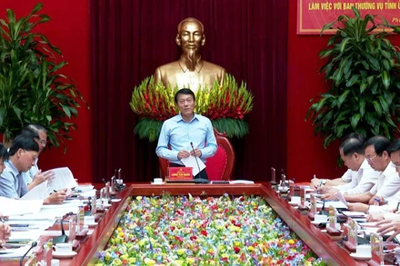 Bộ trưởng Lương Tam Quang phát biểu ý kiến tại buổi làm việc với lãnh đạo ba tỉnh Phú Thọ, Vĩnh Phúc và Hòa Bình.