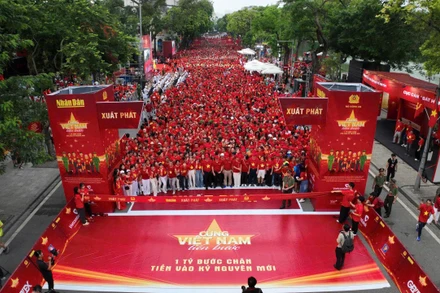 Hơn 1 triệu người cùng đi bộ vì một Việt Nam đoàn kết, hùng cường tiến vào kỷ nguyên mới