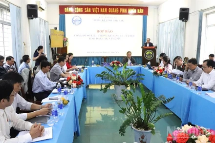 Quang cảnh buổi họp báo.