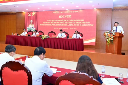 Trưởng Ban Nội chính Trung ương Phan Đình Trạc phát biểu kết luận hội nghị.