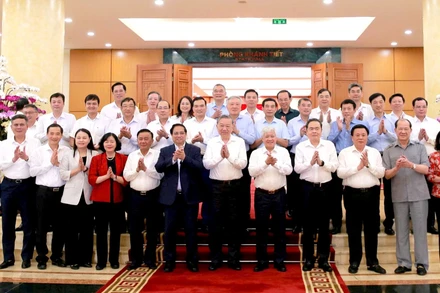 Tổng Bí thư Tô Lâm và các đồng chí lãnh đạo Đảng, Nhà nước dự buổi làm việc với Ban Thường vụ Đảng ủy Mặt trận Tổ quốc, các đoàn thể Trung ương.