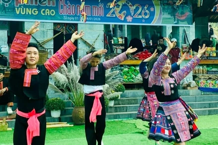 Lan tỏa bản sắc văn hóa dân tộc trong những ngày đầu Xuân.