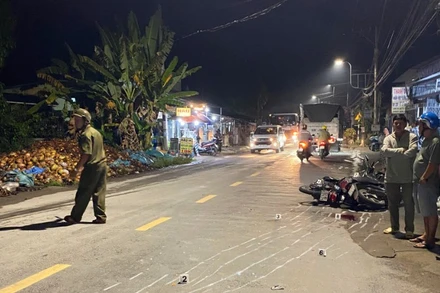 Vụ tai nạn giao thông khiến 1 người chết ở khu phố Long Hòa A, xã Đạo Thạnh, tỉnh Đồng Tháp.