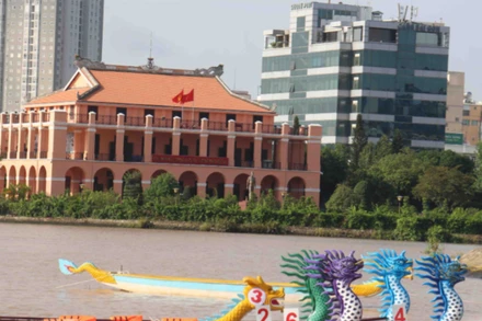 Bảo tàng Hồ Chí Minh bên sông Sài Gòn là điểm đến đặc biệt trong Không gian Hồ Chí Minh.