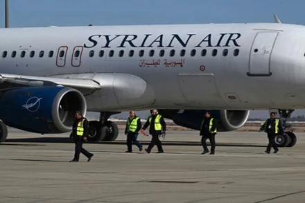 Hãng hàng không quốc gia của Syria (Syrian Air) đã nối lại các chuyến bay đến Istanbul, Thổ Nhĩ Kỳ sau 12 năm.