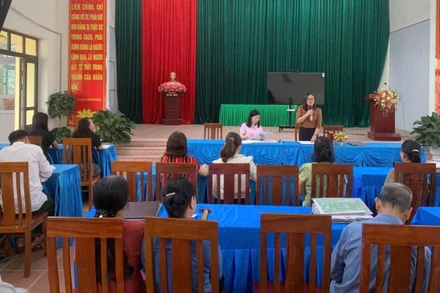 Ngân hàng Chính sách xã hội thành phố Phổ Yên khẩn trương cho người dân vay vốn đầu tư sản xuất, kinh doanh.