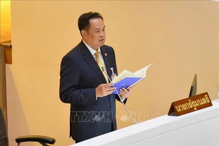 Thủ tướng lâm thời Thái Lan Anutin Charnvirakul. Ảnh tư liệu: THX/TTXVN