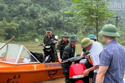 Theo Cục Quản lý, giám sát bảo hiểm, thiệt hại bảo hiểm do bão số 10 gây ra tập trung chủ yếu ở bảo hiểm tài sản kỹ thuật và xe cơ giới. (Ảnh: BÁO NHÂN DÂN)