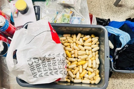 Lực lượng hải quan đã phát hiện và bắt giữ 3,6kg ma túy vận chuyển qua đường hàng không với thủ đoạn cất giấu tinh vi tại Sân bay quốc tế Nội Bài.