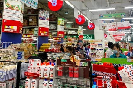 Bộ Tài chính giao Cục Quản lý giá theo dõi sát diễn biến thị trường, đặc biệt đối với các mặt hàng thiết yếu có biến động giá lớn.