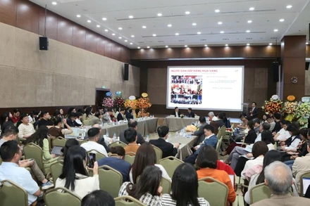 Toàn cảnh Diễn đàn “Thị trường vàng Việt Nam: Thuận lợi và thách thức trong giai đoạn mới”.