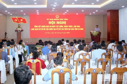 Quang cảnh hội nghị tại Cà Mau vào sáng 24/12.