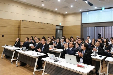 Đoàn luật sư thành phố Hà Nội ký kết nhiều chương trình hợp tác trợ giúp cho kiều bào, tăng cường quan hệ pháp lý với hội luật nhiều nước. 