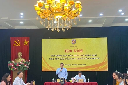 Quang cảnh tọa đàm.
