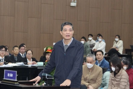 Cựu Cục trưởng Cục An toàn thực phẩm, Bộ Y tế tại phiên tòa sơ thẩm.