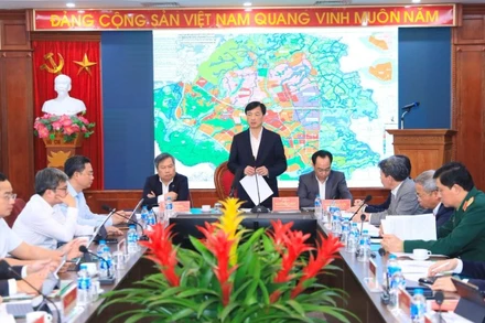 Đồng chí Nguyễn Duy Ngọc phát biểu chỉ đạo buổi làm việc.