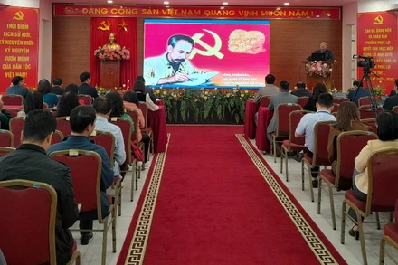 Quang cảnh hội nghị.