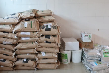 Tang vật Công an thu giữ tại hiện trường.