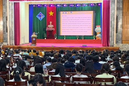 Quang cảnh hội thảo.