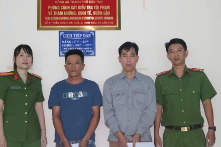 Nghiệp và Lúa tại cơ quan công an.