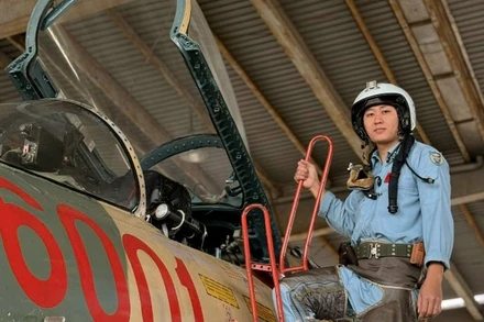 Đại úy Nguyễn Việt Khu đã sẵn sàng cho lần đầu trực Tết.