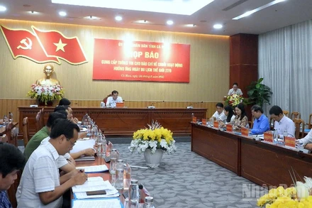 Ủy ban nhân dân tỉnh Cà Mau họp báo công bố chuỗi sự kiện vào chiều 24/9.